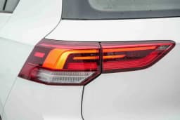 Volkswagen Golf GTI SE 2.0T DSG 2026 — side view