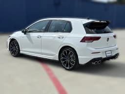 Volkswagen Golf R Base 2.0T DSG 2026 — side view