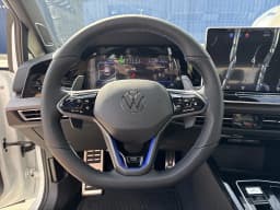 Volkswagen Golf R Base 2.0T DSG 2026 — side view