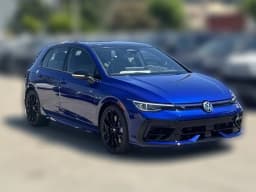 Volkswagen Golf R Base 2.0T DSG 2026 — side view