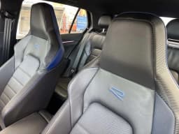 Volkswagen Golf R Base 2.0T DSG 2026 — side view