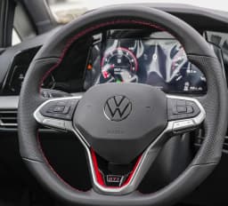 Volkswagen Golf GTI S 2.0T DSG 2026 — side view