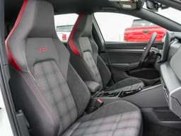 Volkswagen Golf GTI S 2.0T DSG 2026 — side view