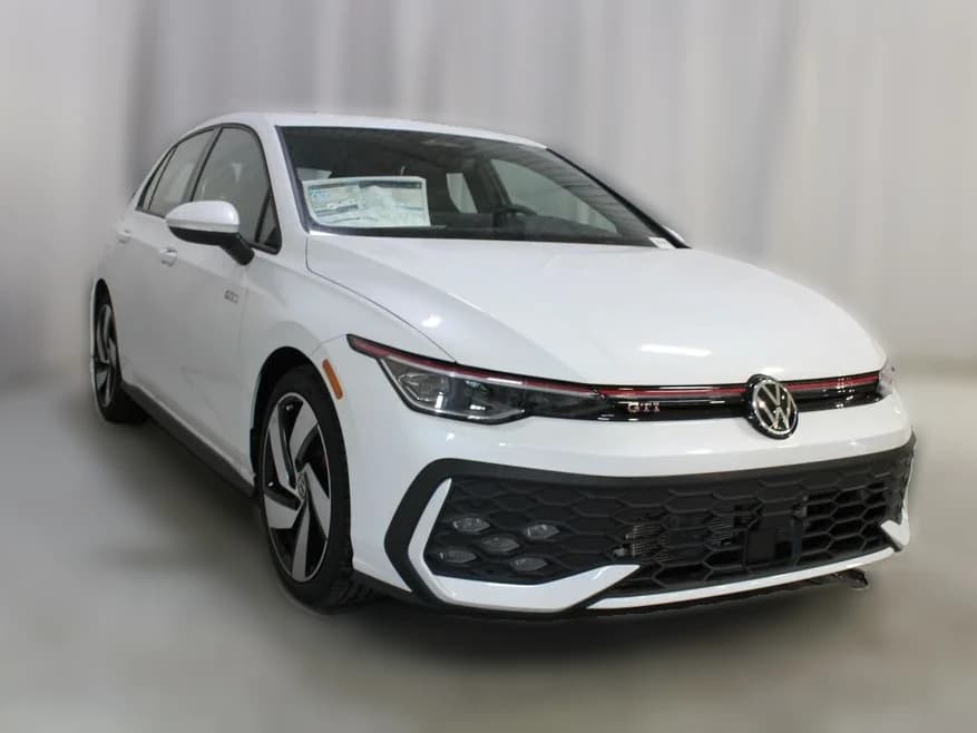 Volkswagen Golf GTI S 2.0T DSG 2026 — side view