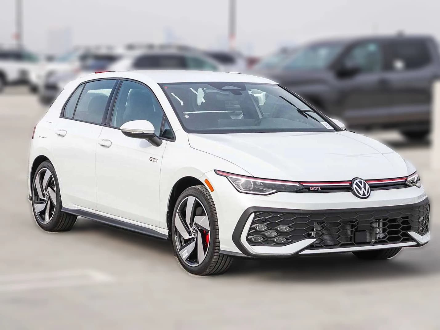 Volkswagen Golf GTI S 2.0T DSG 2026 — side view