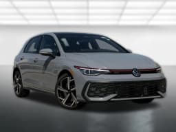 Volkswagen Golf GTI SE 2.0T DSG 2026 — side view