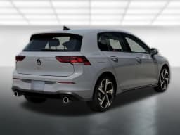 Volkswagen Golf GTI SE 2.0T DSG 2026 — side view