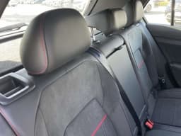 Volkswagen Golf GTI SE 2.0T DSG 2026 — side view