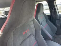 Volkswagen Golf GTI SE 2.0T DSG 2026 — side view