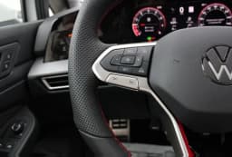Volkswagen Golf GTI SE 2.0T DSG 2026 — side view