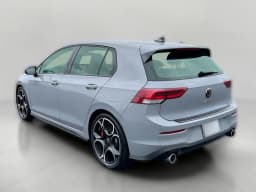 Volkswagen Golf GTI Autobahn 2.0T DSG 2025 — side view