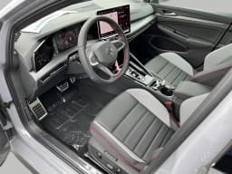 Volkswagen Golf GTI Autobahn 2.0T DSG 2025 — side view