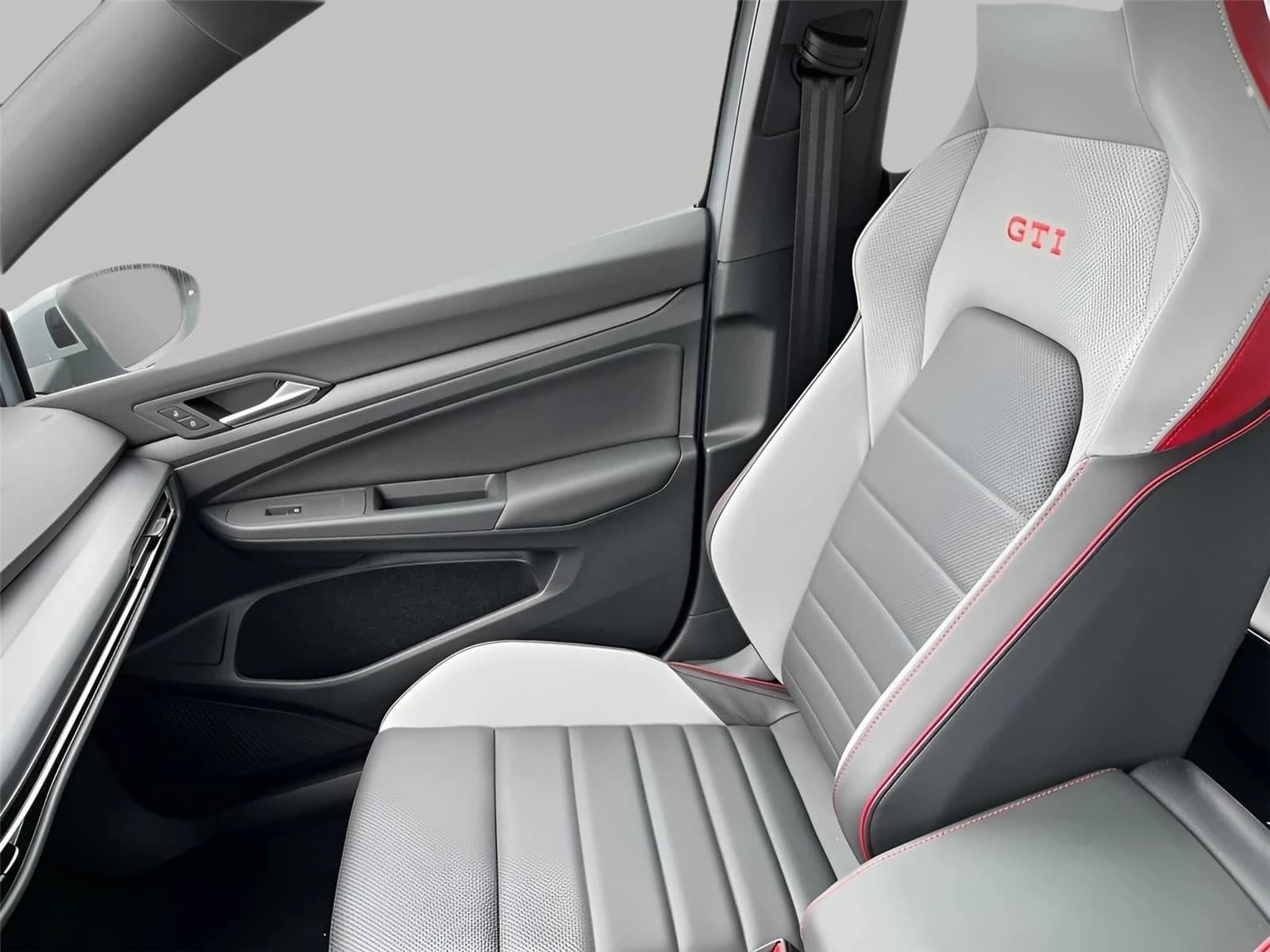 Volkswagen Golf GTI Autobahn 2.0T DSG 2025 — side view
