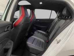 Volkswagen Golf GTI Autobahn 2.0T DSG 2026 — side view