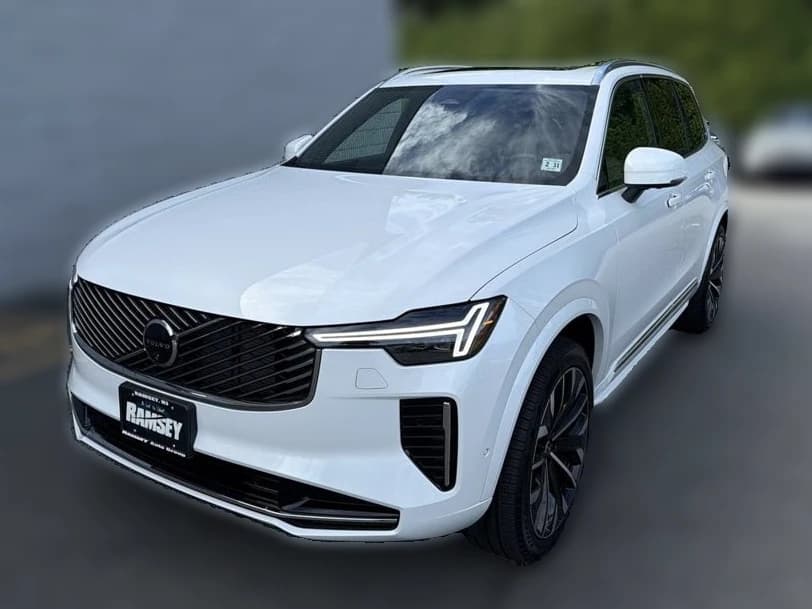 Volvo XC90 Plus B6 AWD 7-Seater 2026 — side view