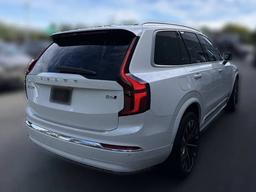 Volvo XC90 Plus B6 AWD 7-Seater 2026 — side view