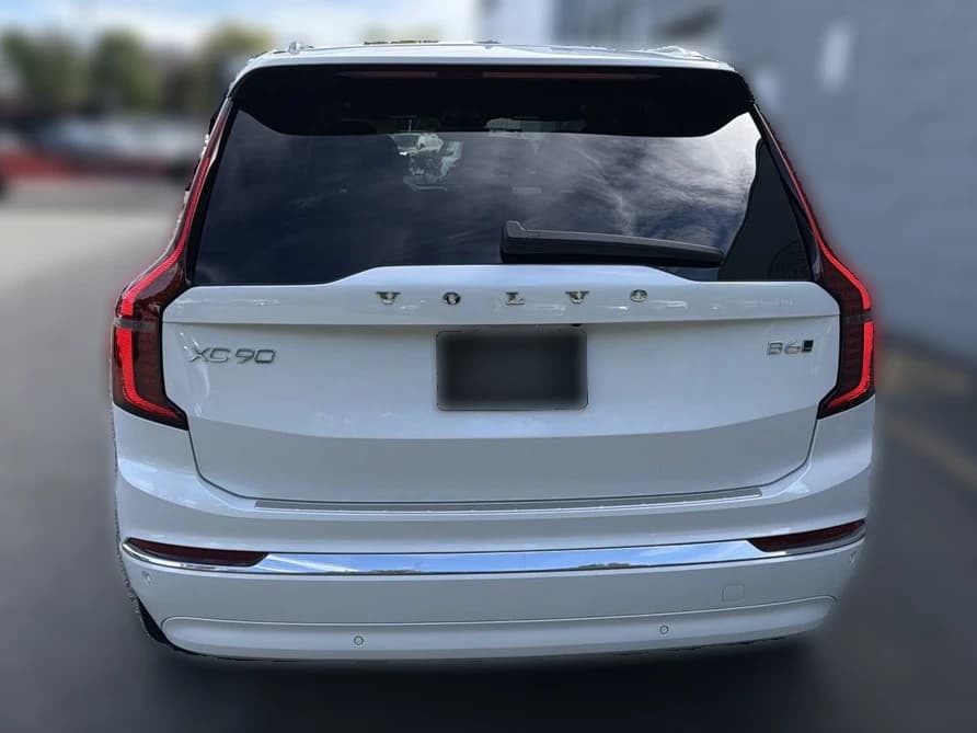 Volvo XC90 Plus B6 AWD 7-Seater 2026 — side view