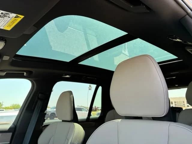 Volvo XC90 Plus B6 AWD 7-Seater 2026 — side view