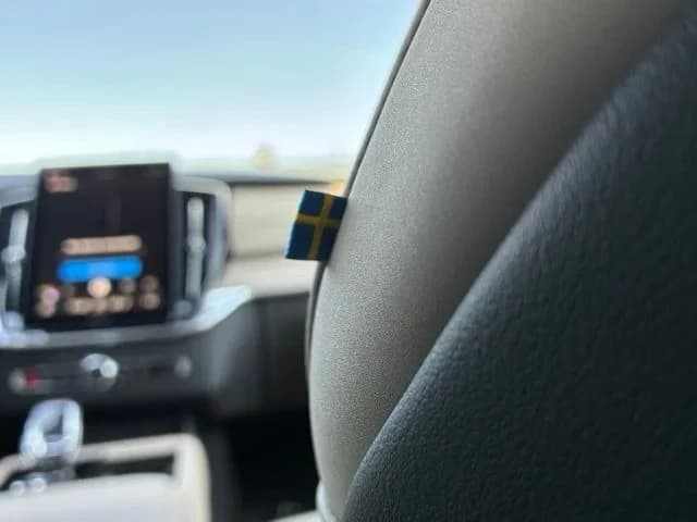 Volvo XC90 Plus B6 AWD 7-Seater 2026 — side view