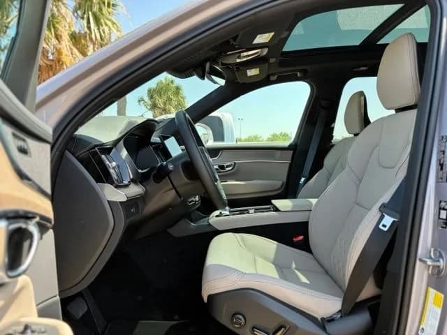 Volvo XC90 Plus B6 AWD 7-Seater 2026 — side view