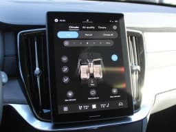 Volvo XC90 Plus B6 AWD 7-Seater 2026 — side view