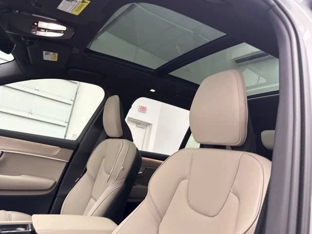 Volvo XC90 Plus B6 AWD 7-Seater 2026 — side view