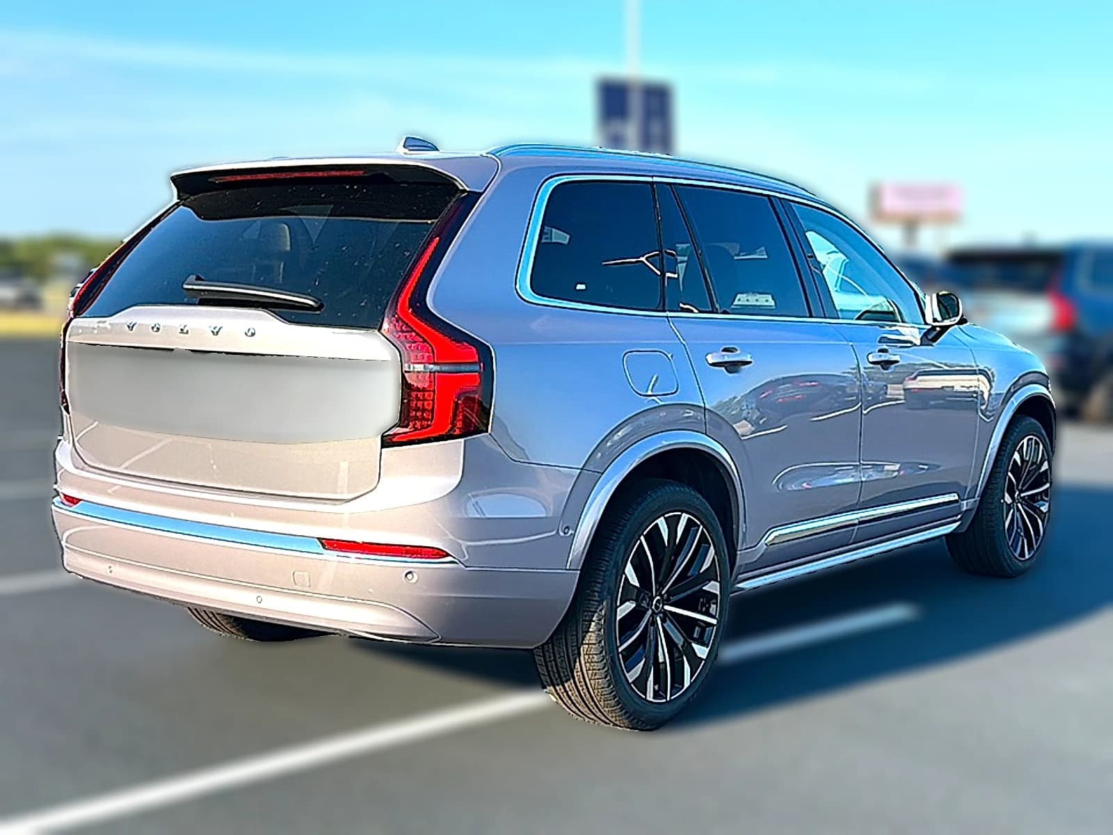 Volvo XC90 Plus B6 AWD 7-Seater 2026 — side view