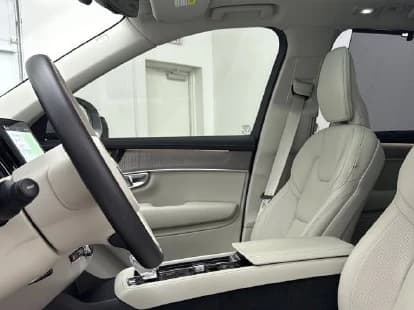 Volvo XC90 Ultra B6 AWD 7-Seater 2026 — side view