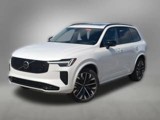 Volvo XC90 Ultra Dark Theme B6 AWD 7-Seater