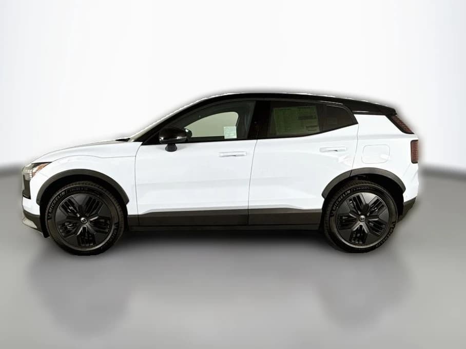 Volvo EX30 Cross Country Ultra Twin Motor AWD 2026 — side view