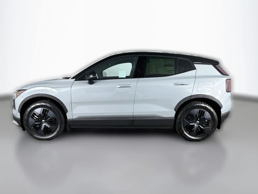 Volvo EX30 Cross Country Ultra Twin Motor AWD 2026 — side view
