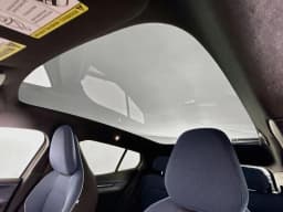 Volvo EX30 Cross Country Ultra Twin Motor AWD 2026 — side view