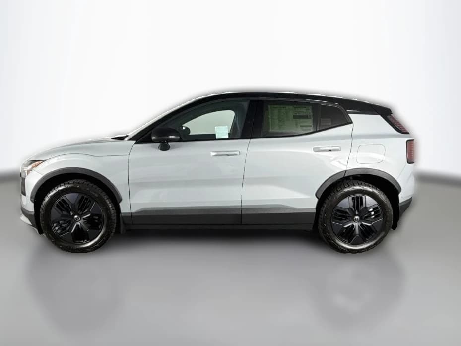 Volvo EX30 Cross Country Ultra Twin Motor AWD 2026 — side view