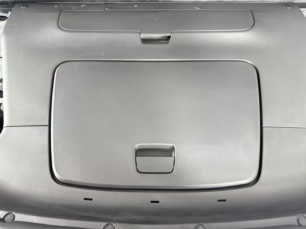 Volvo EX30 Cross Country Ultra Twin Motor AWD 2026 — side view