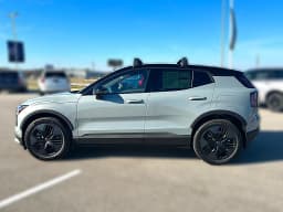 Volvo EX30 Cross Country Ultra Twin Motor AWD 2026 — side view