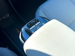 Volvo EX30 Cross Country Ultra Twin Motor AWD 2026 — side view