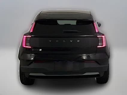 Volvo EX30 Cross Country Ultra Twin Motor AWD 2026 — side view