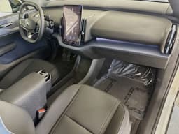Volvo EX30 Cross Country Ultra Twin Motor AWD 2026 — side view