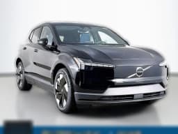 Volvo EX30 Plus Twin Motor AWD 2026 — side view