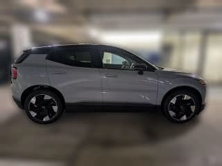 Volvo EX30 Plus Twin Motor AWD