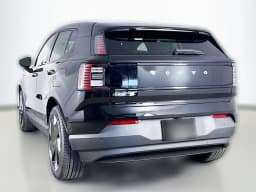Volvo EX30 Plus Twin Motor AWD 2026 — side view