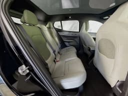 Volvo EX30 Plus Twin Motor AWD 2026 — side view