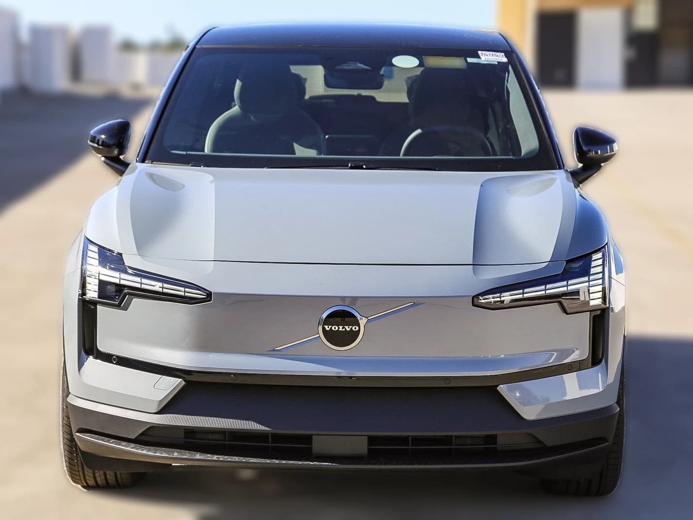 Volvo EX30 Plus Twin Motor AWD 2026 — side view