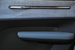 Volvo EX30 Plus Twin Motor AWD 2026 — side view