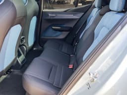 Volvo EX30 Plus Twin Motor AWD 2026 — side view