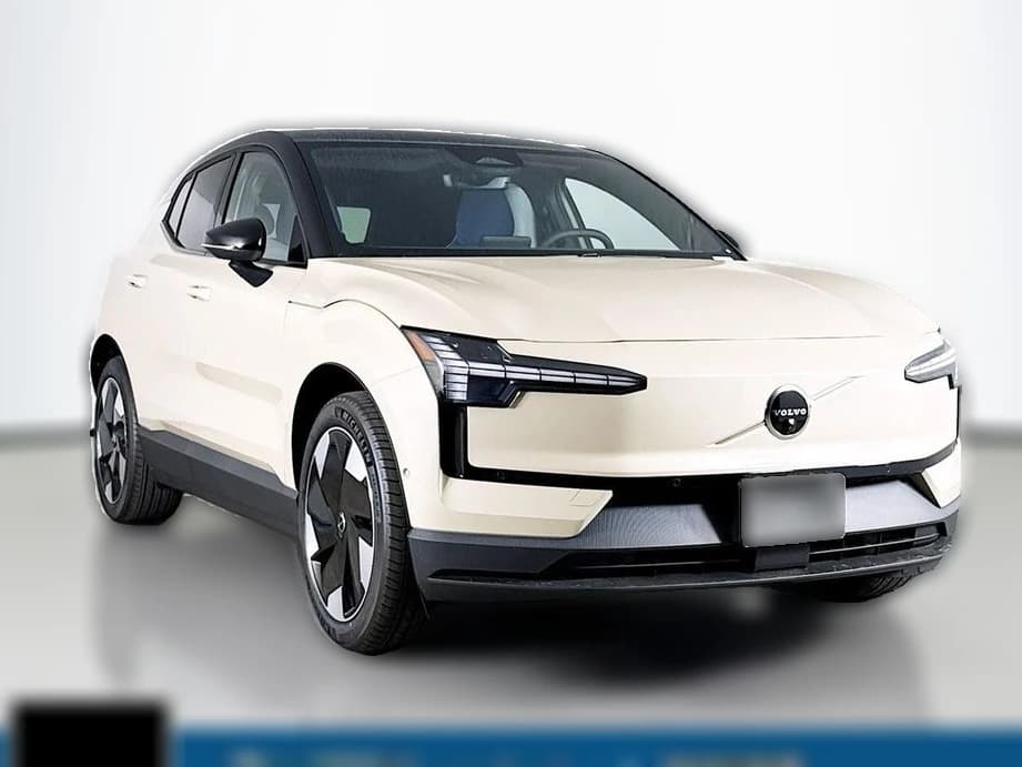 Volvo EX30 Ultra Twin Motor AWD 2026 — side view