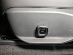 Volvo EX30 Ultra Twin Motor AWD 2026 — side view