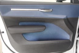 Volvo EX30 Ultra Twin Motor AWD 2026 — side view