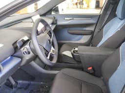 Volvo EX30 Ultra Twin Motor AWD 2026 — side view