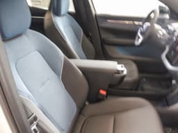 Volvo EX30 Ultra Twin Motor AWD 2026 — side view